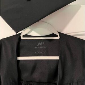 Black cap and gown